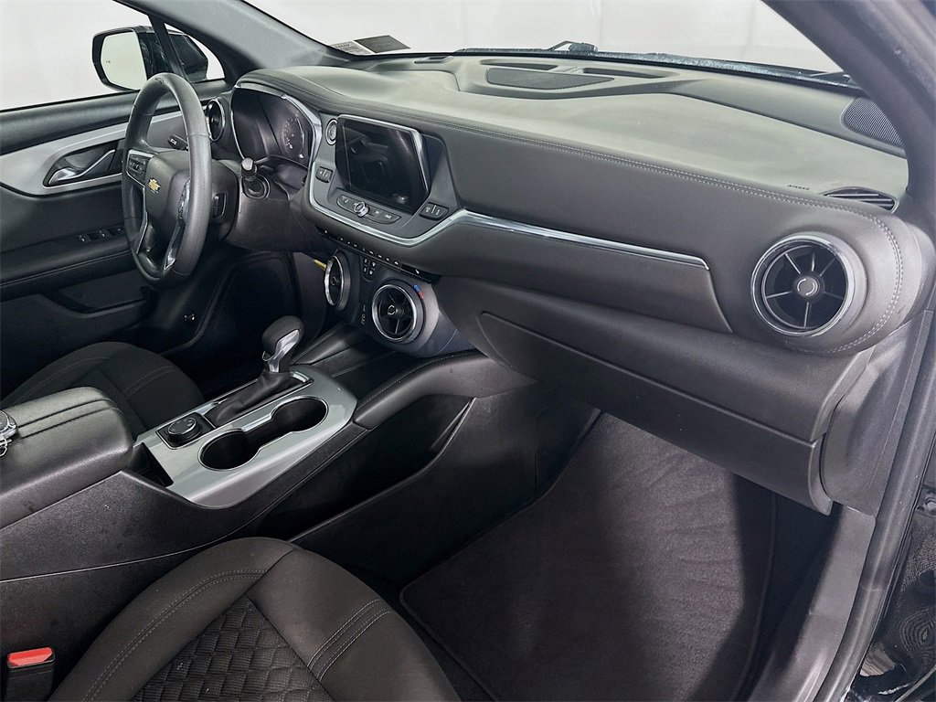 Used 2022 Chevrolet Blazer LT image 31