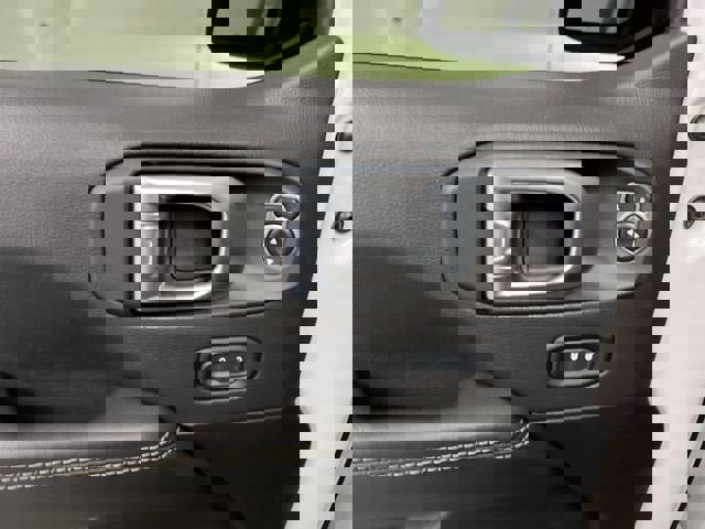 Used 2021 Jeep Wrangler Unlimited Sahara w/ Cold Weather Group image 23