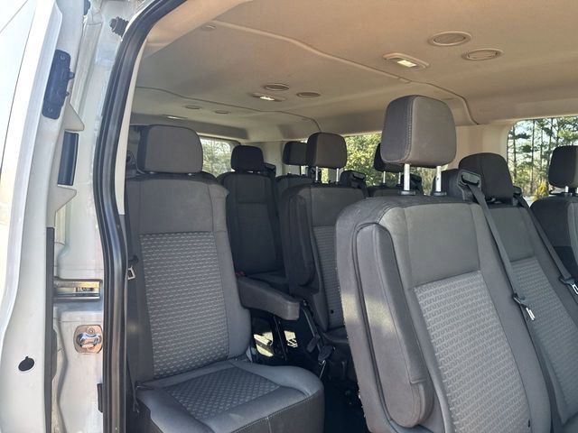 Used 2023 Ford Transit 350 XLT image 26