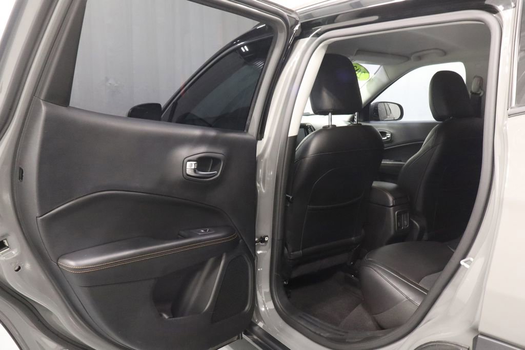 Used 2020 Jeep Compass Limited image 12