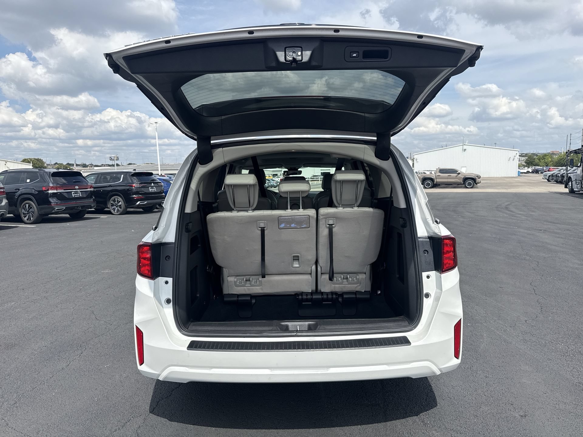 Used 2026 Honda Odyssey EX-L image 21