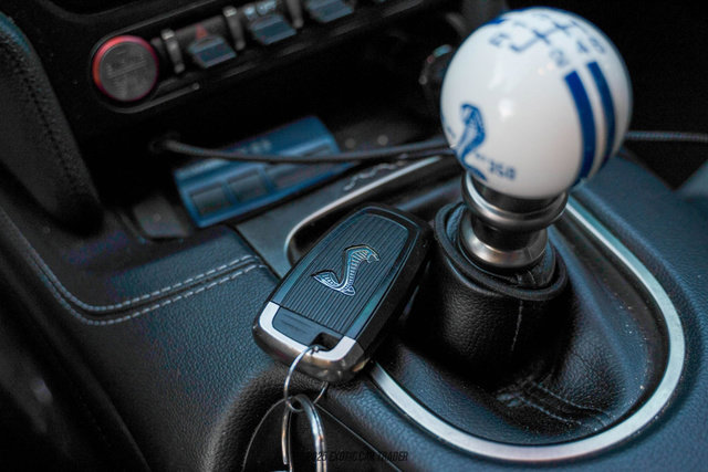 Used 2020 Ford Mustang Shelby GT350 w/ Technology Package image 38