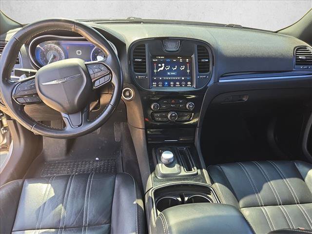 Used 2022 Chrysler 300 S RWD image 19