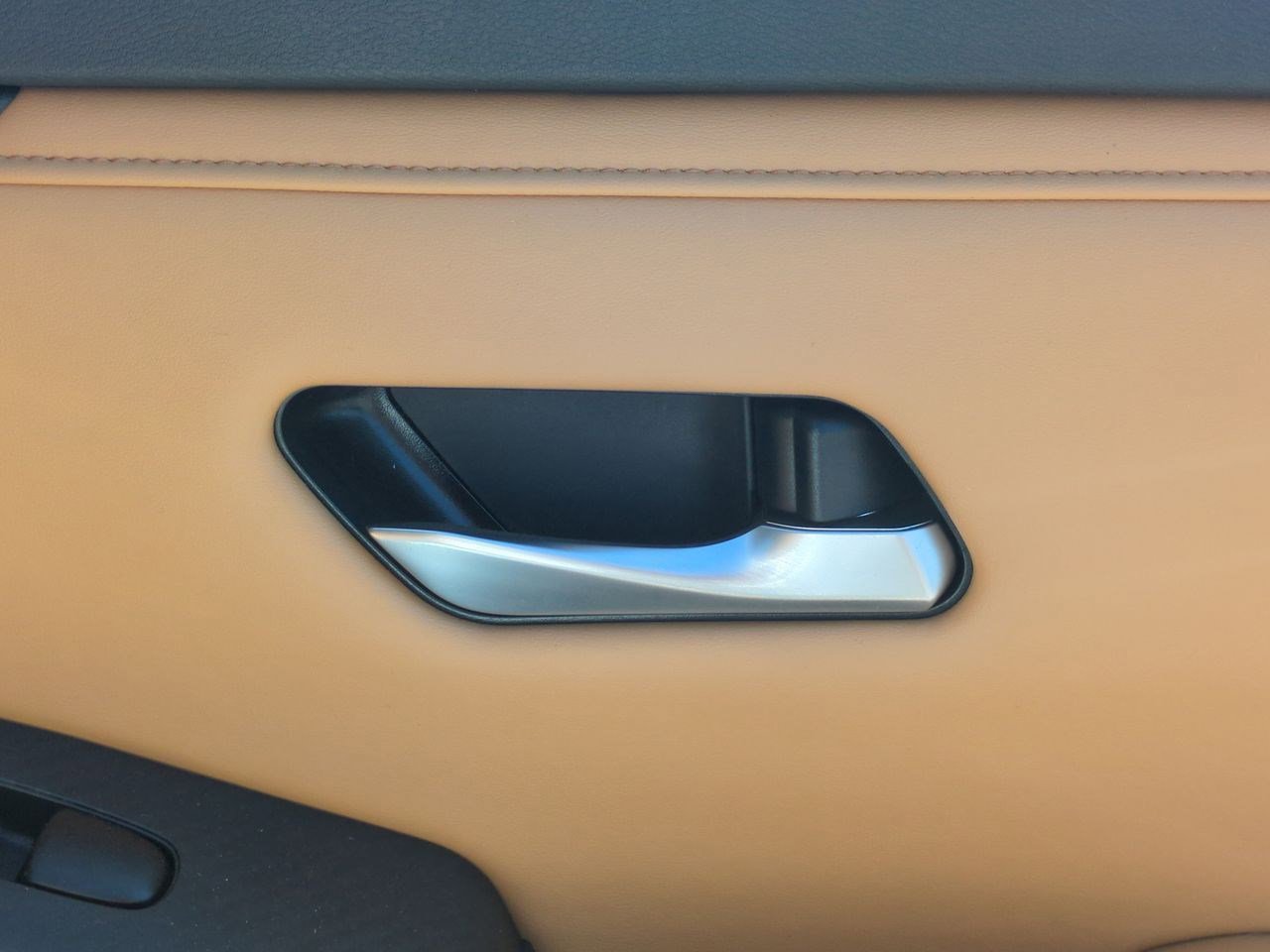 Certified 2021 Nissan Sentra SV w/ SV Premium Package FWD image 35