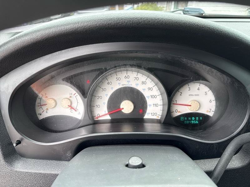 Used 2006 Mitsubishi Raider LS RWD image 11