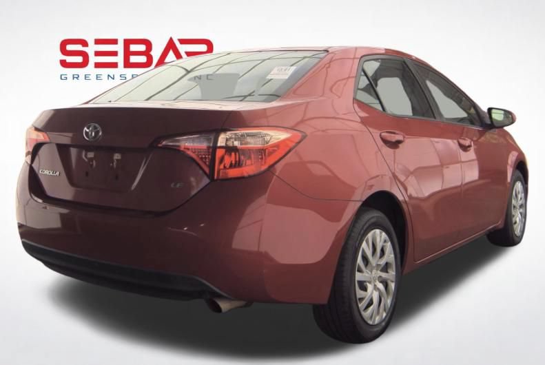 Used 2018 Toyota Corolla LE FWD image 5