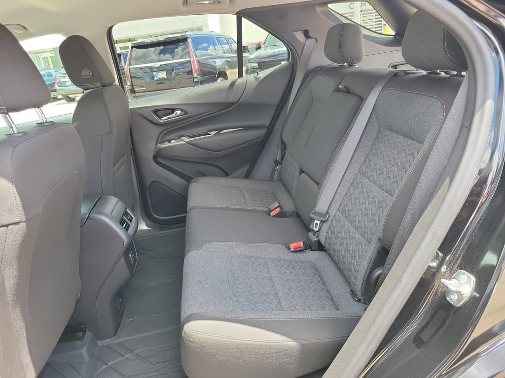 Used 2024 Chevrolet Equinox LT FWD image 27