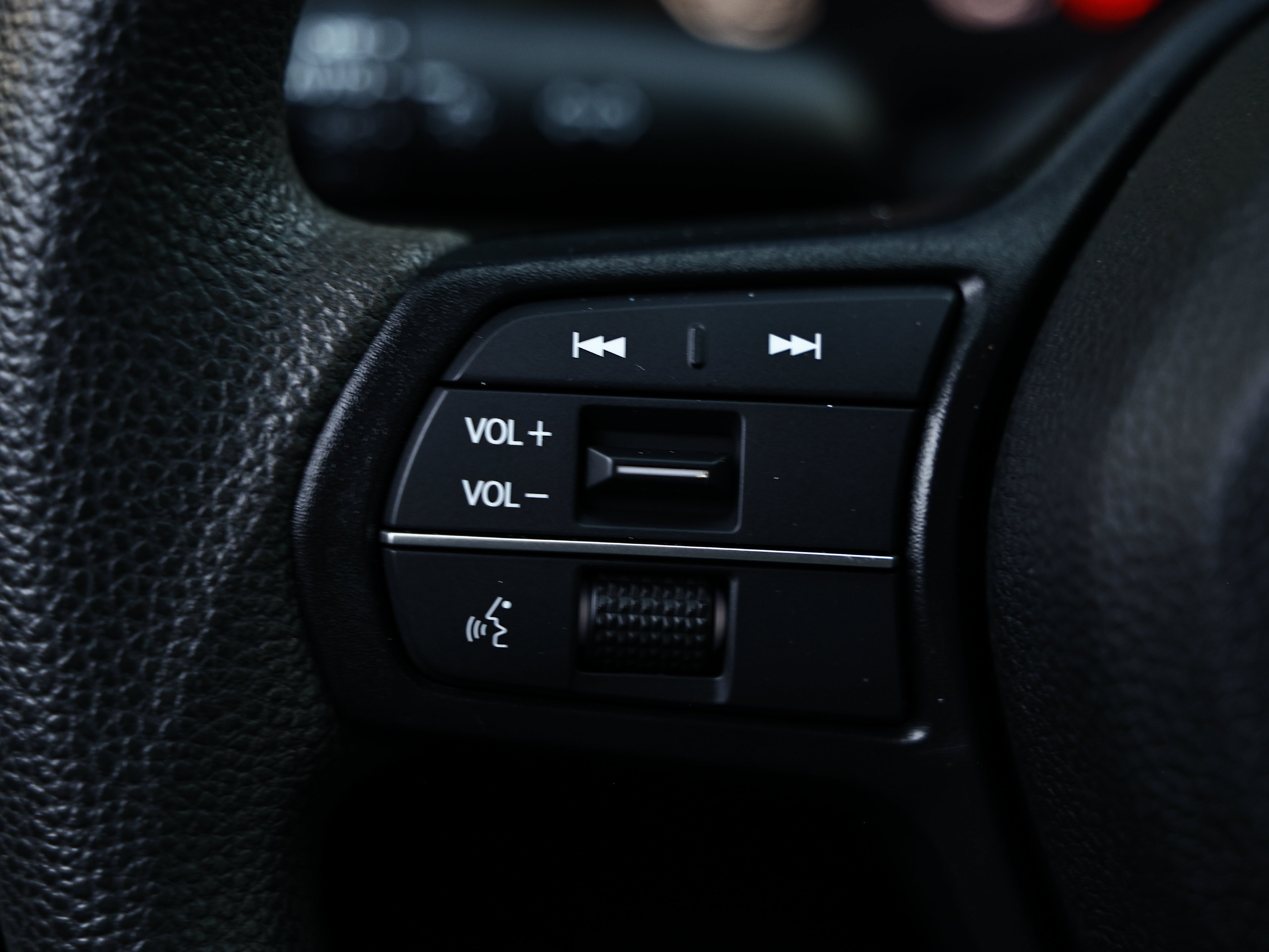 Used 2024 Honda Accord EX image 32