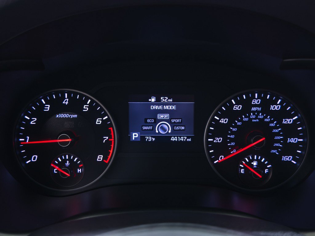Used 2020 Kia Stinger GT-Line w/ Sun & Sound Package AWD/4WD image 32