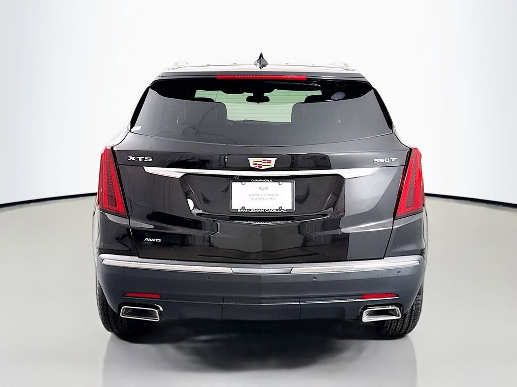 New 2026 Cadillac XT5 Luxury image 6