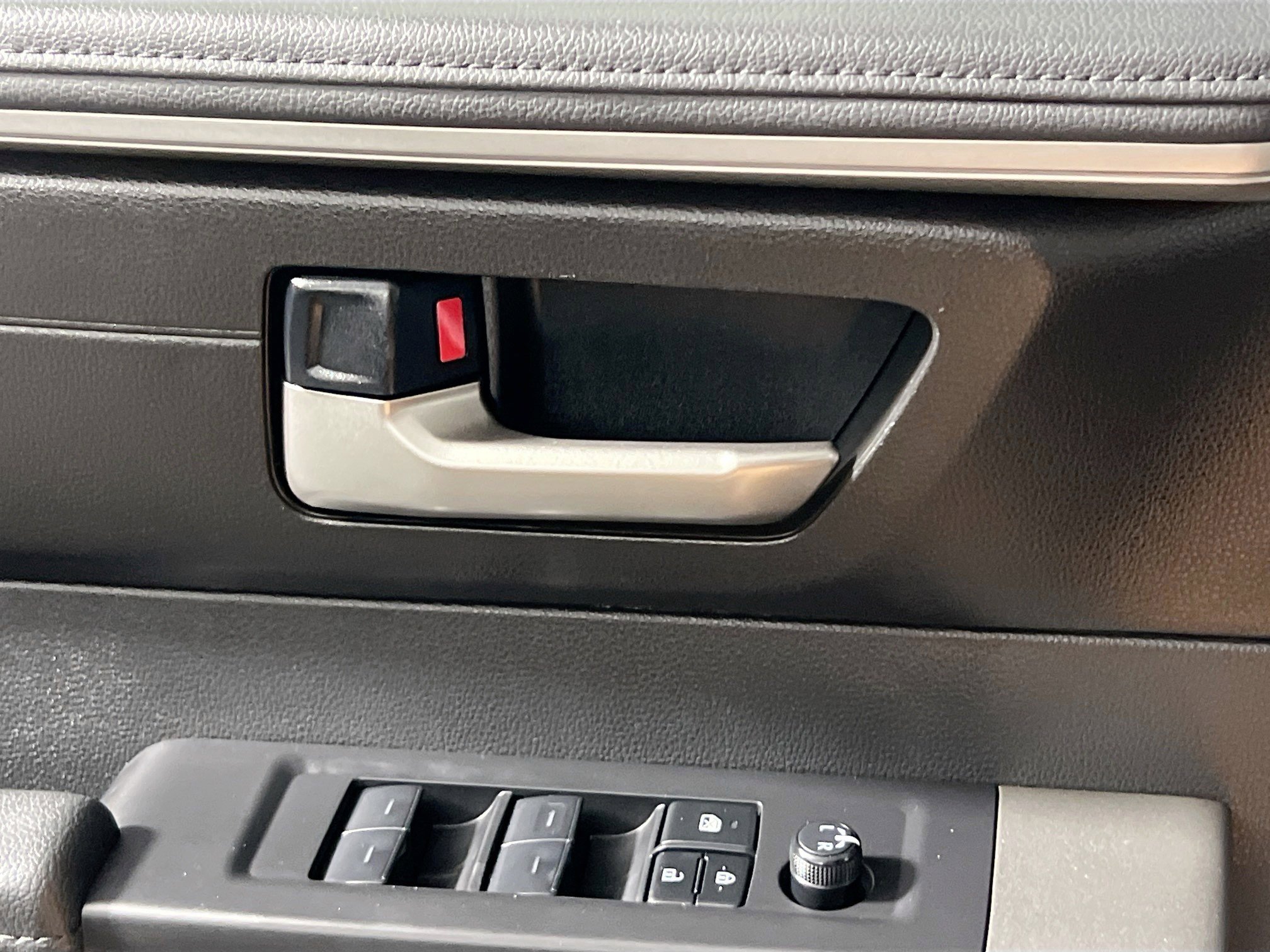 Used 2025 Toyota Tundra SR5 w/ SR5 Convenience Package image 16