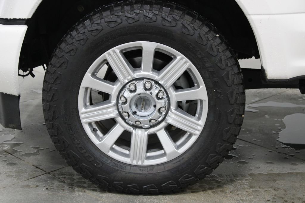 Used 2019 Ford F350 Limited w/ FX4 Off-Road Package AWD/4WD image 19