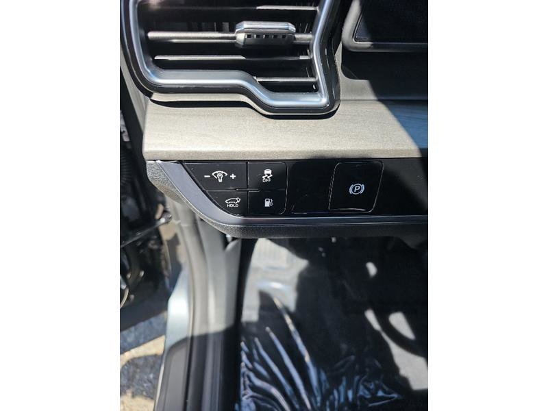 New 2025 Kia Sportage X-Line image 11