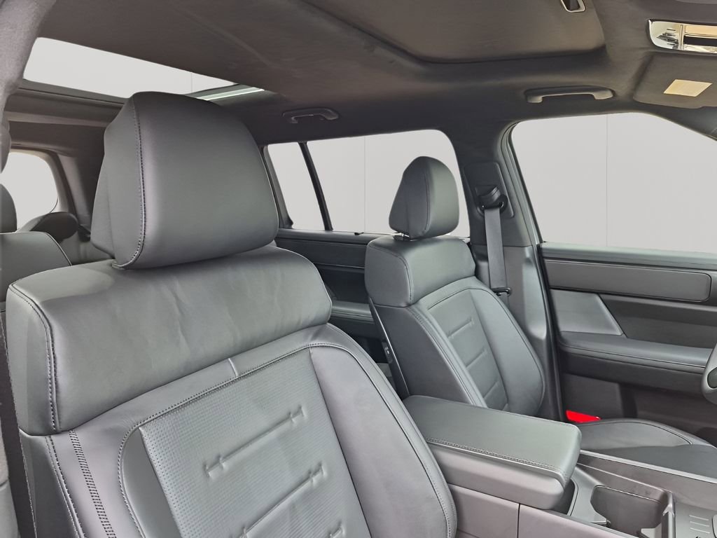 Used 2025 Hyundai Santa Fe Calligraphy image 15