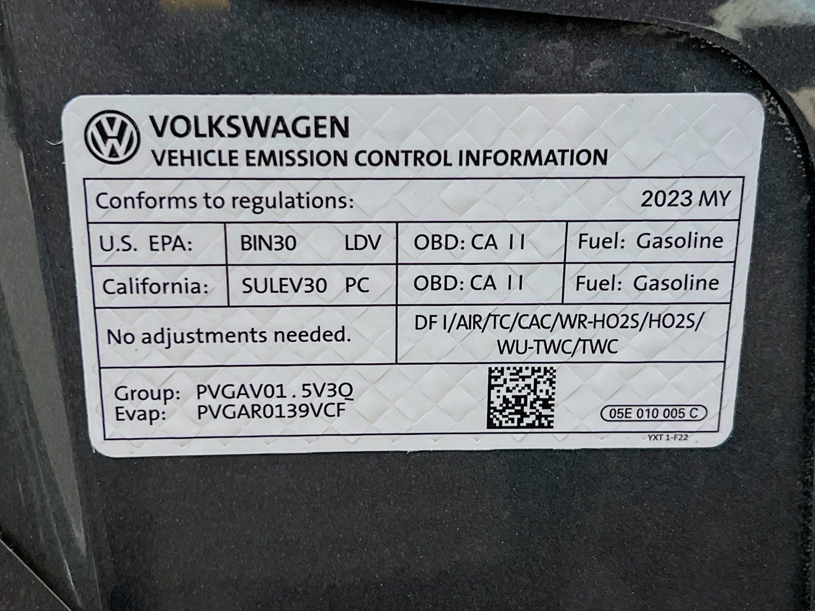 Used 2023 Volkswagen Taos SE w/ Panoramic Sunroof Package AWD/4WD image 22