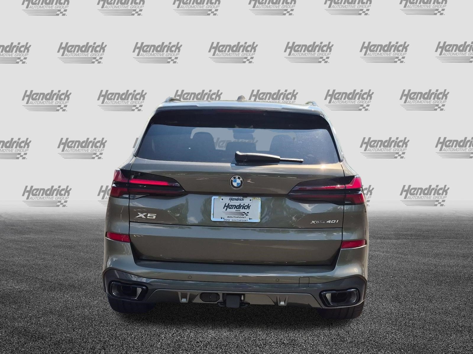 New 2026 BMW X5 xDrive40i w/ M Sport Package AWD/4WD image 13
