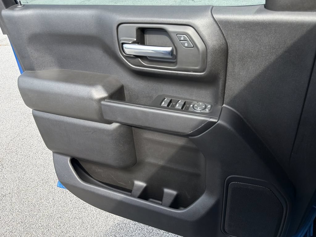Used 2024 Chevrolet Silverado 1500 Custom w/ LPO, Dark Essentials Package RWD image 13