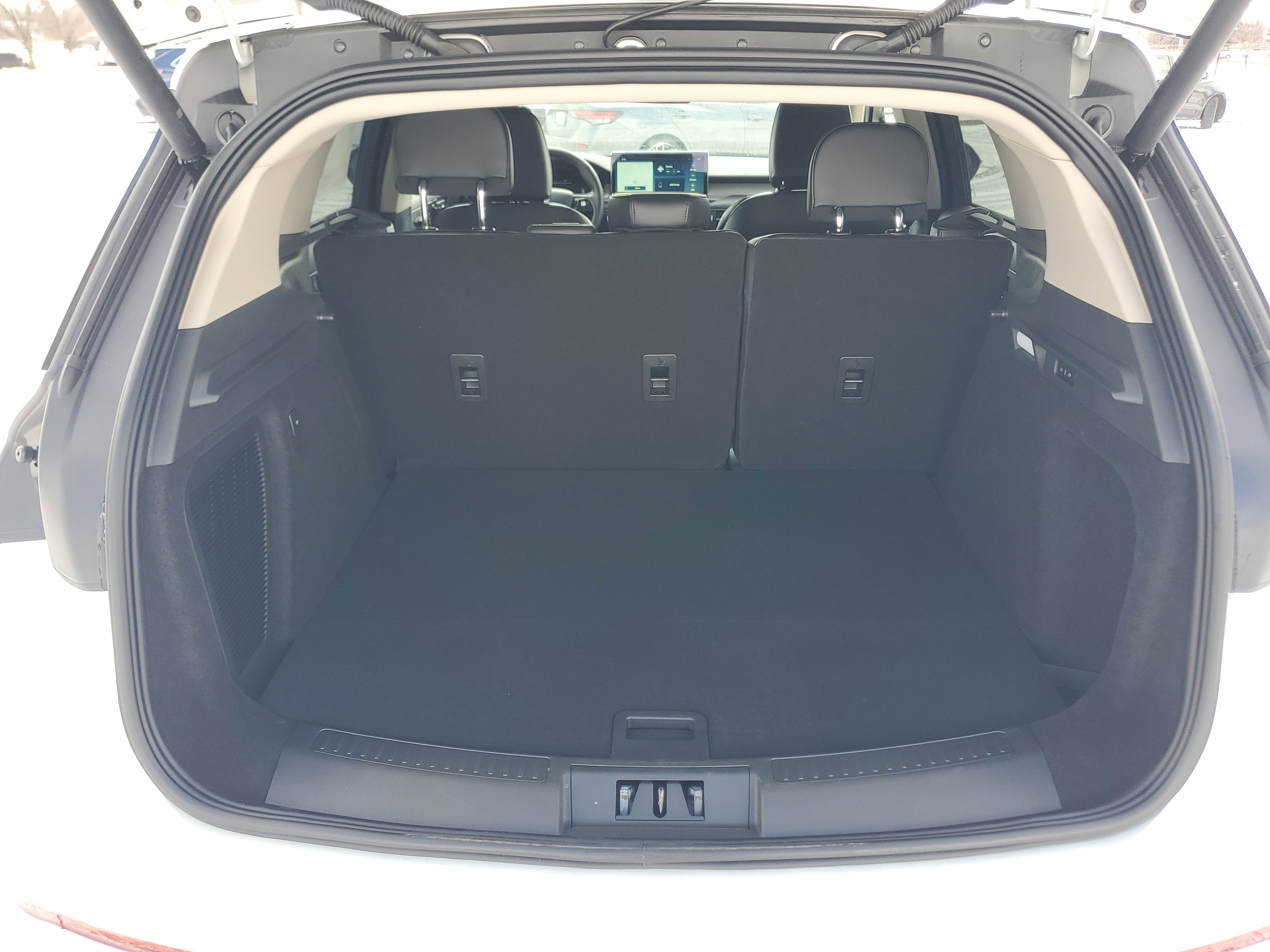 New 2026 Lincoln Corsair Premiere image 29