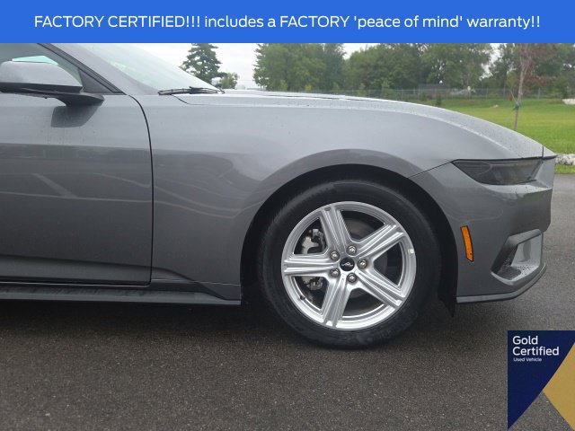 Used 2026 Ford Mustang Premium RWD image 6