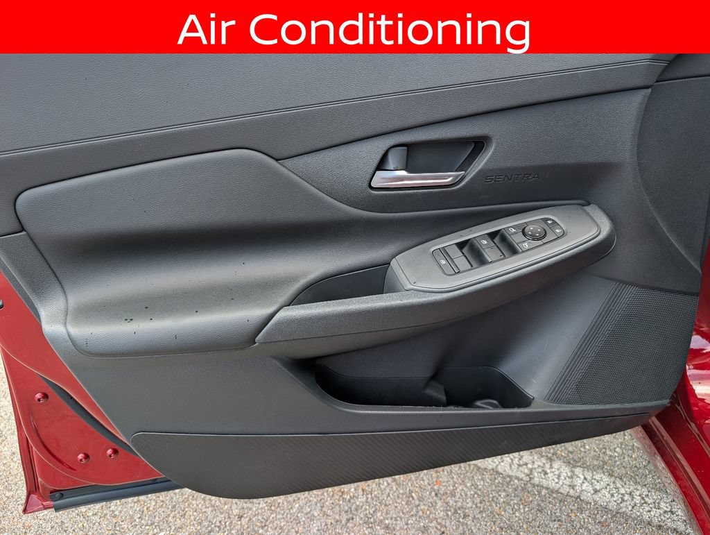 Certified 2026 Nissan Sentra SV w/ SV Convenience Package FWD image 15