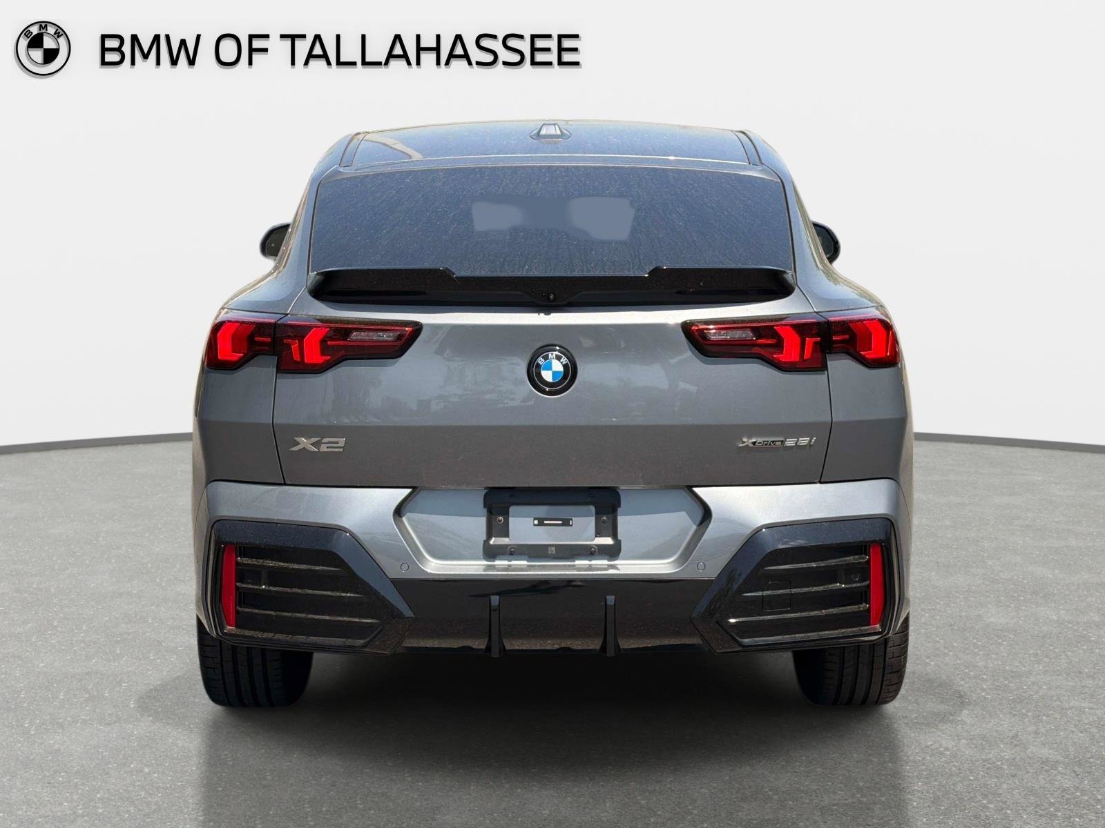 Used 2025 BMW X2 xDrive28i w/ Technology Package image 6