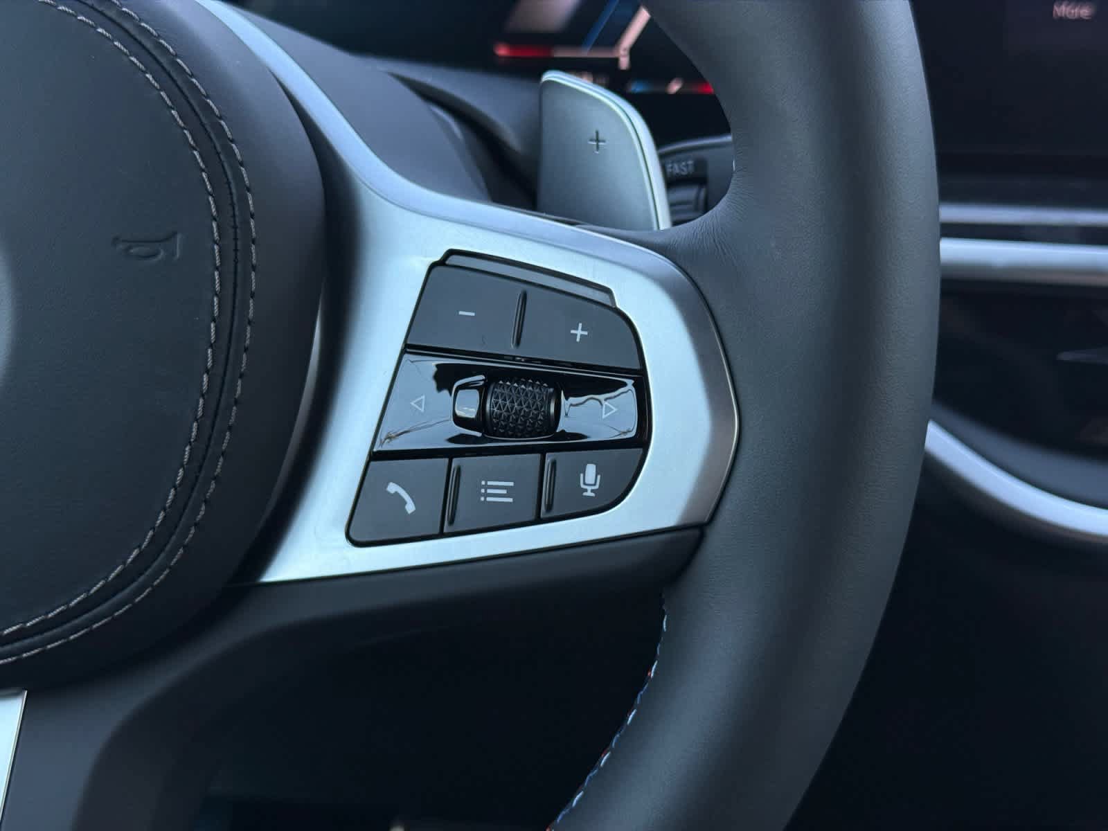 New 2027 BMW X7 M60i AWD/4WD image 24