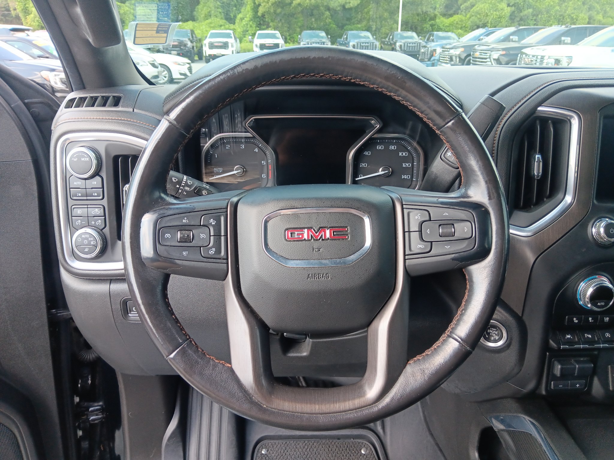 Used 2021 GMC Sierra 1500 AT4 w/ AT4 Premium Package AWD/4WD image 14