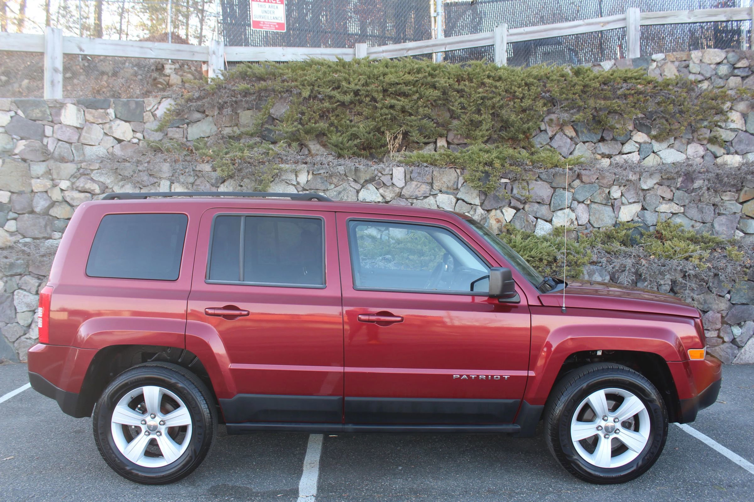 Used 2011 Jeep Patriot Sport w/ PWR Value Group AWD/4WD image 5