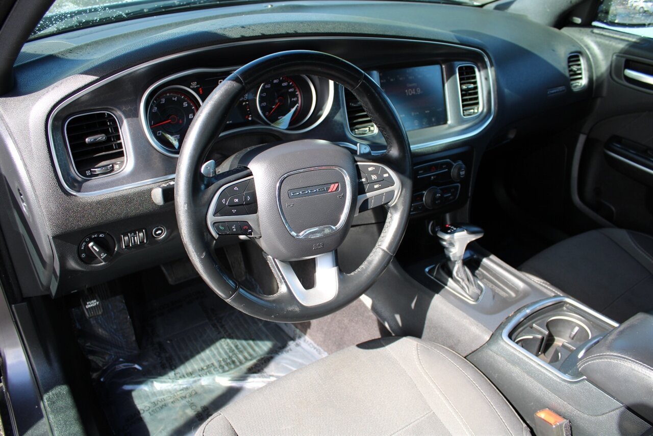 Used 2016 Dodge Charger R/T RWD image 13