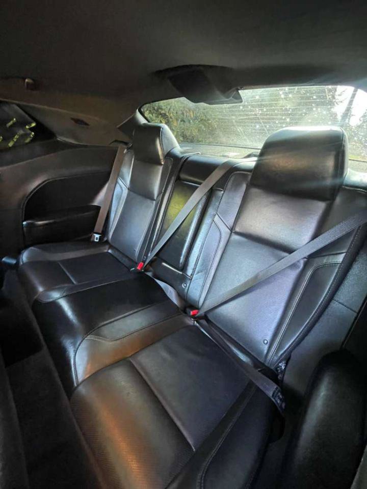 Used 2017 Dodge Challenger SXT Plus RWD image 9