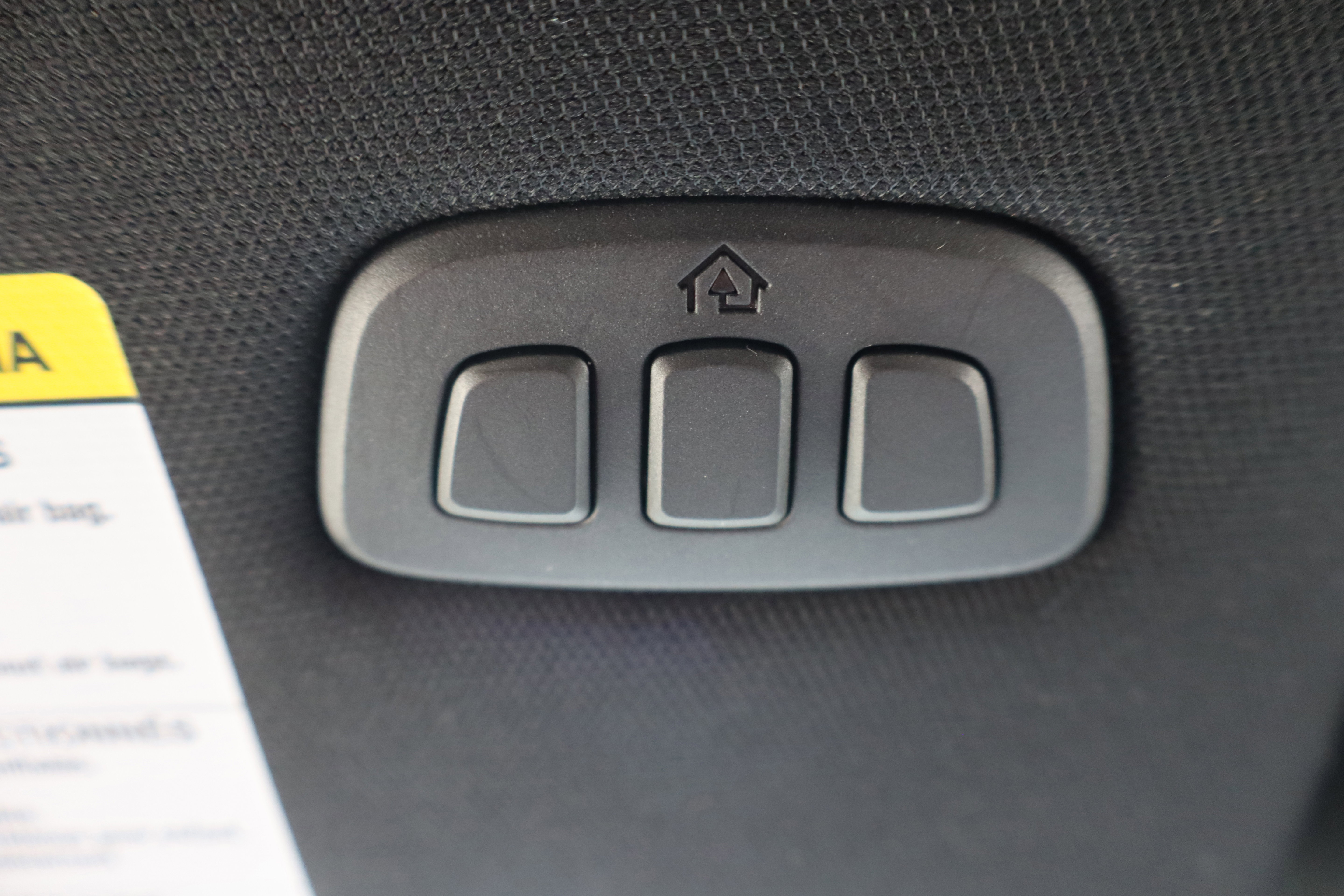 Used 2025 Ford Explorer ST-Line w/ ST-Line Street Pack AWD/4WD image 27