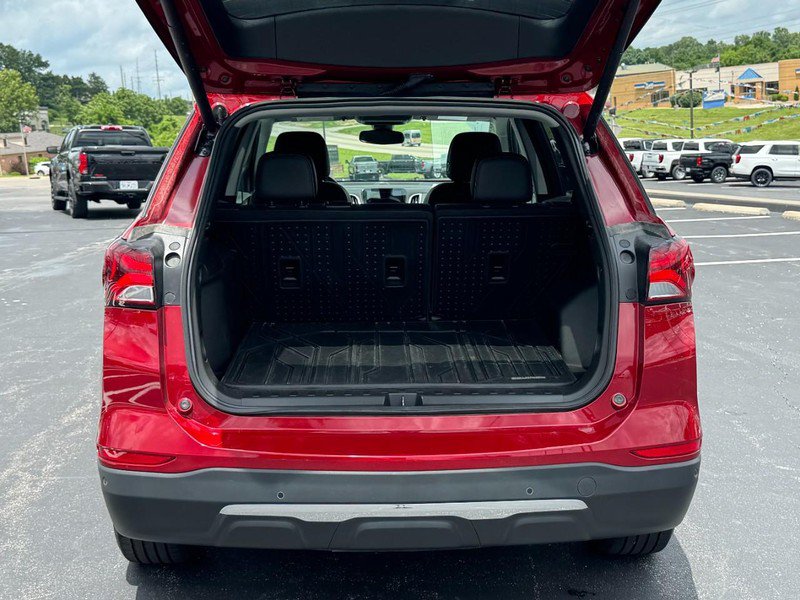 Used 2022 Chevrolet Equinox Premier w/ LPO, Floor Liner Package AWD/4WD image 5