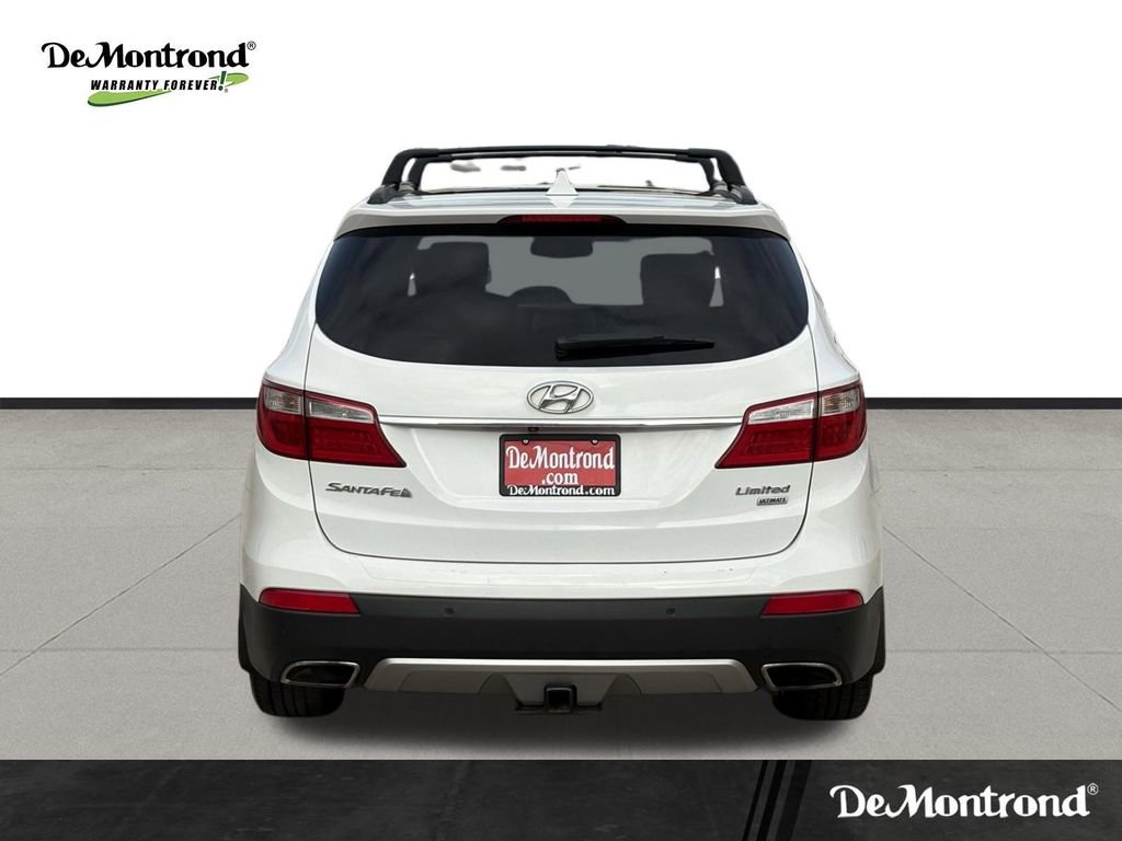 Used 2015 Hyundai Santa Fe Limited w/ Option Group 04 FWD image 6