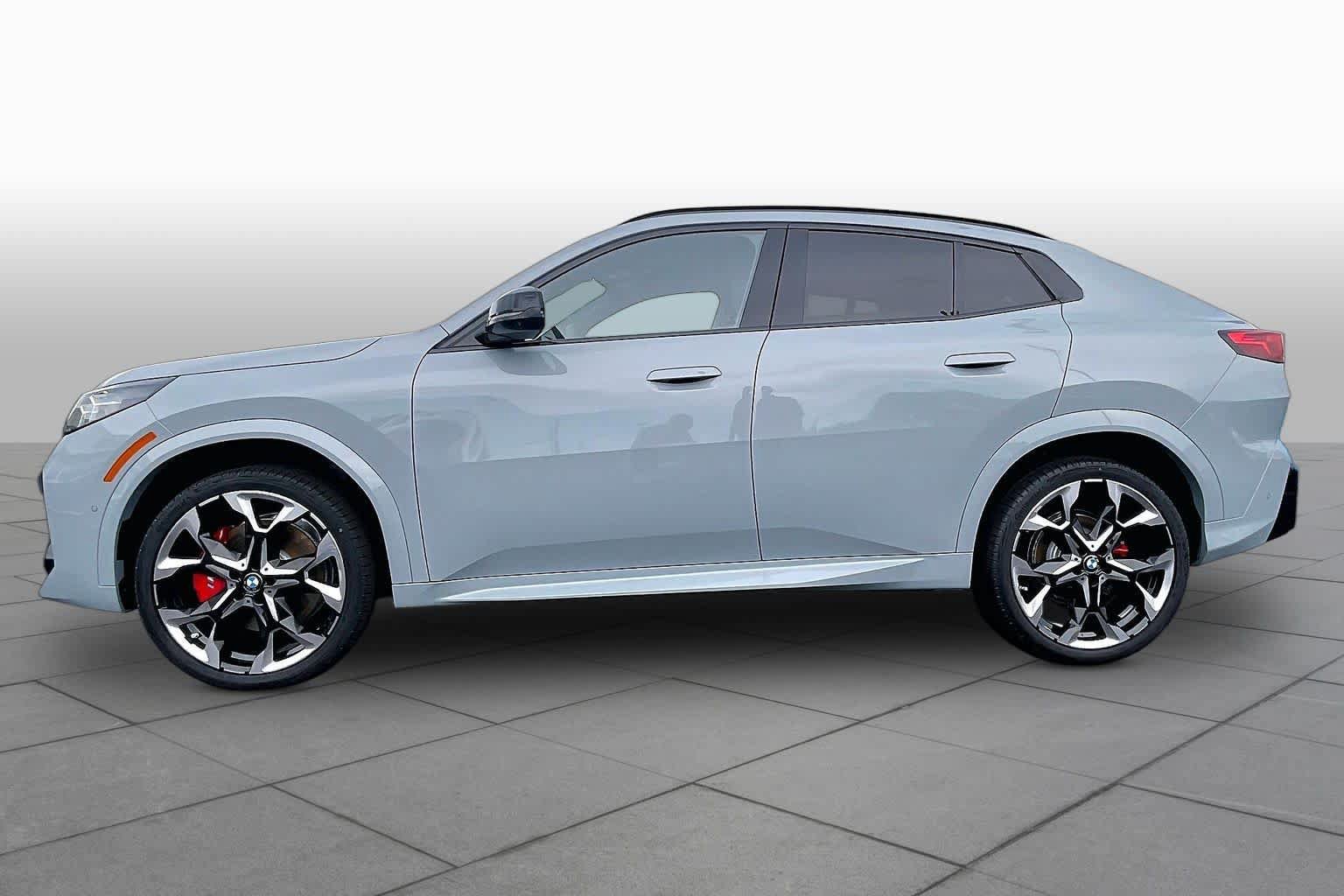 New 2026 BMW X2 xDrive28i w/ Technology Package AWD/4WD image 13