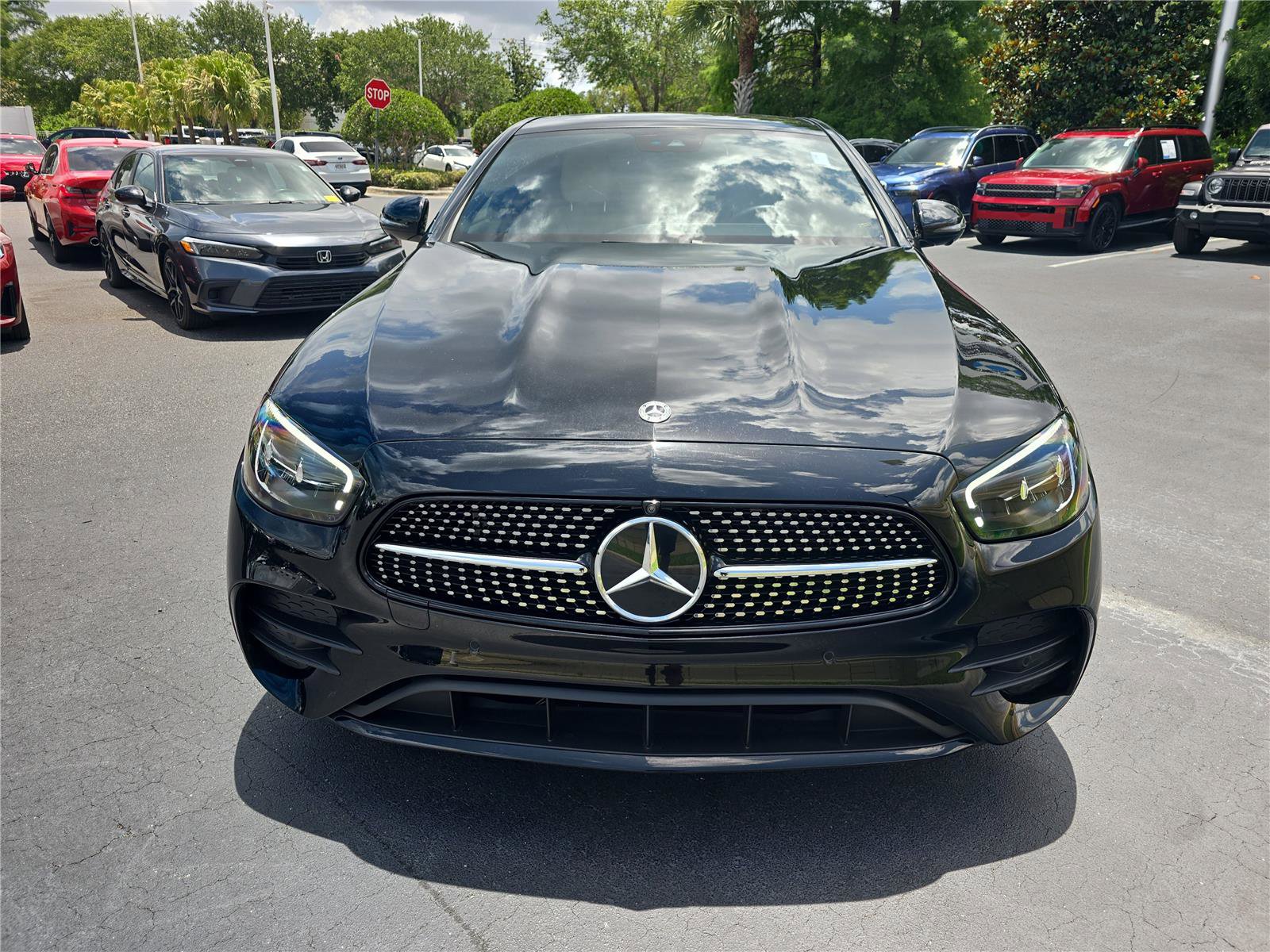 Used 2022 Mercedes-Benz E 350 Sedan image 2