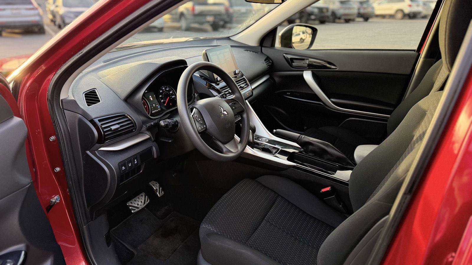 Used 2023 Mitsubishi Eclipse Cross LE image 14