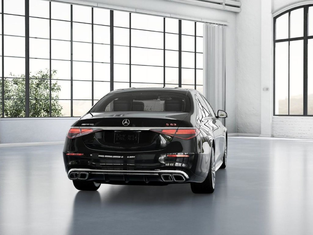 Used 2025 Mercedes-Benz S 63 AMG S image 24