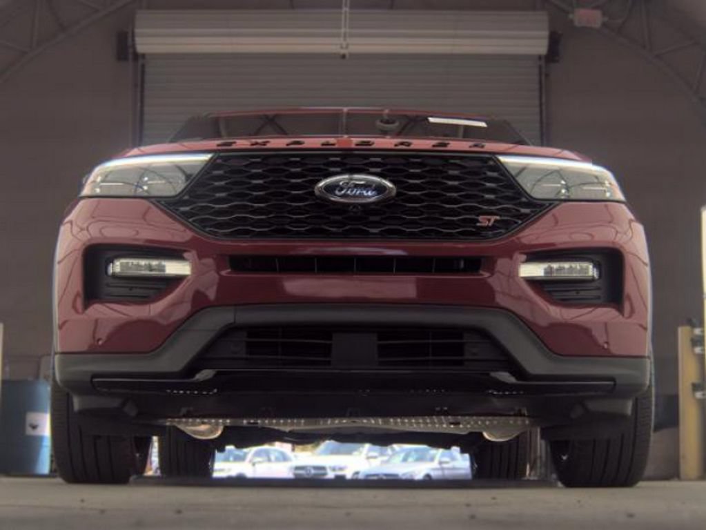 Used 2024 Ford Explorer ST w/ Equipment Group 401A AWD/4WD image 4
