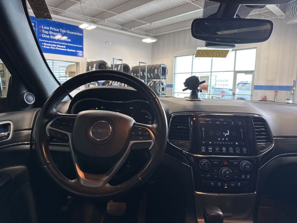 Used 2019 Jeep Grand Cherokee Limited w/ Luxury Group II image 5