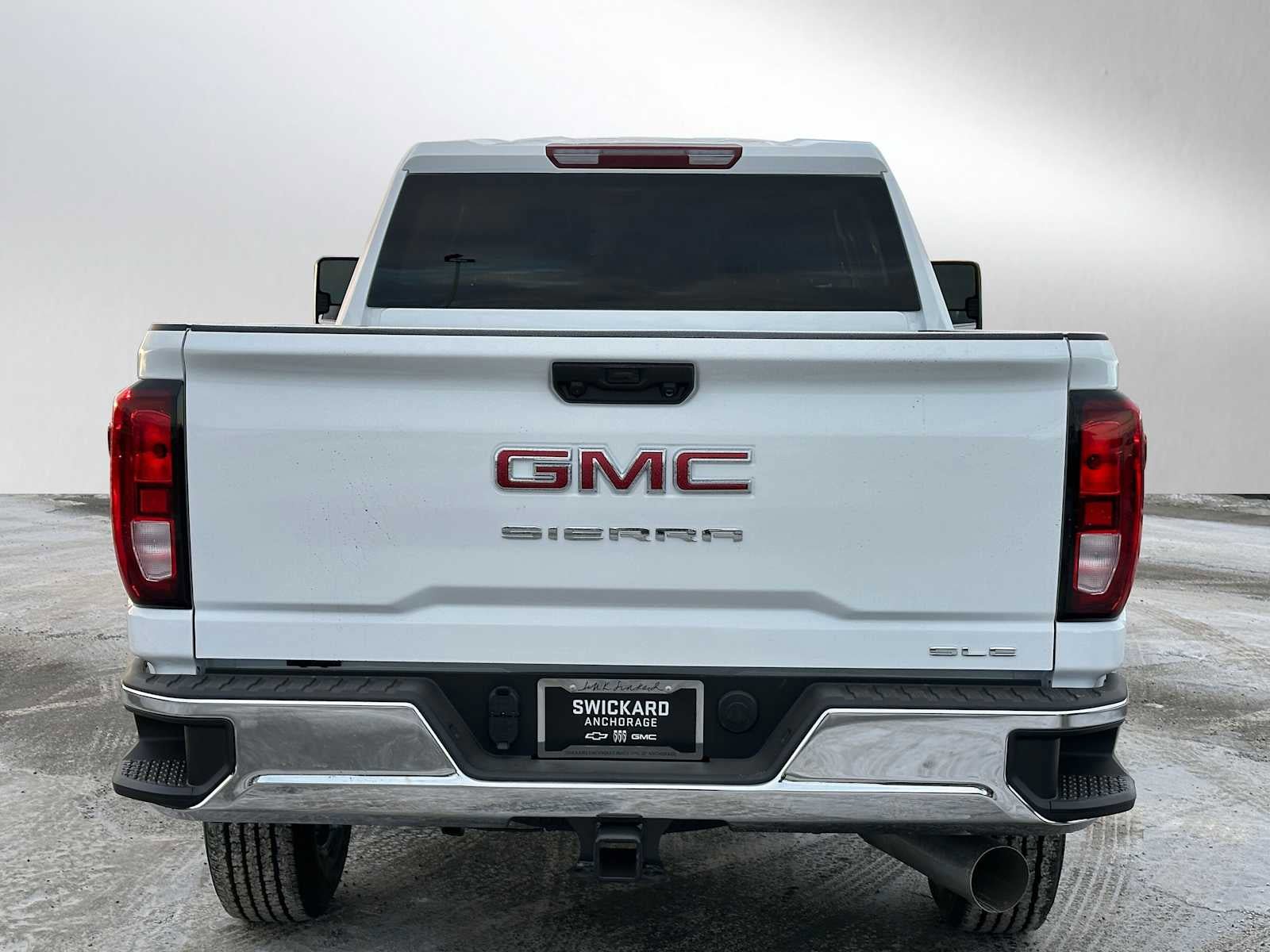 New 2026 GMC Sierra 2500 SLE w/ SLE Convenience Package image 4