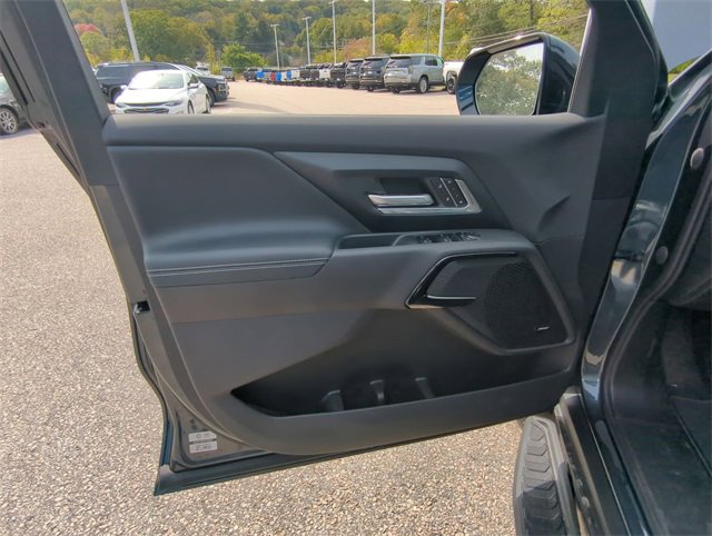 New 2026 Chevrolet Silverado EV LT w/ Premium Package image 22