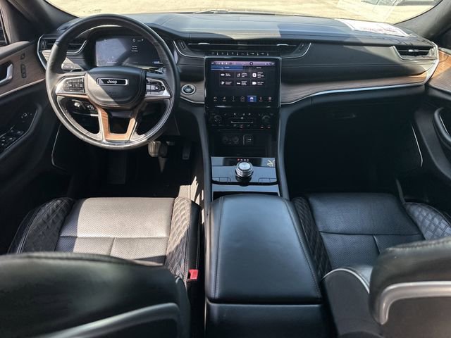 Used 2022 Jeep Grand Cherokee L Summit w/ Luxury Tech Group V image 38