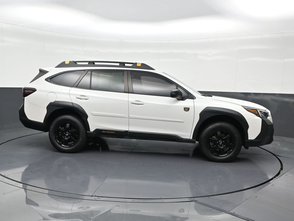Used 2022 Subaru Outback Wilderness image 7