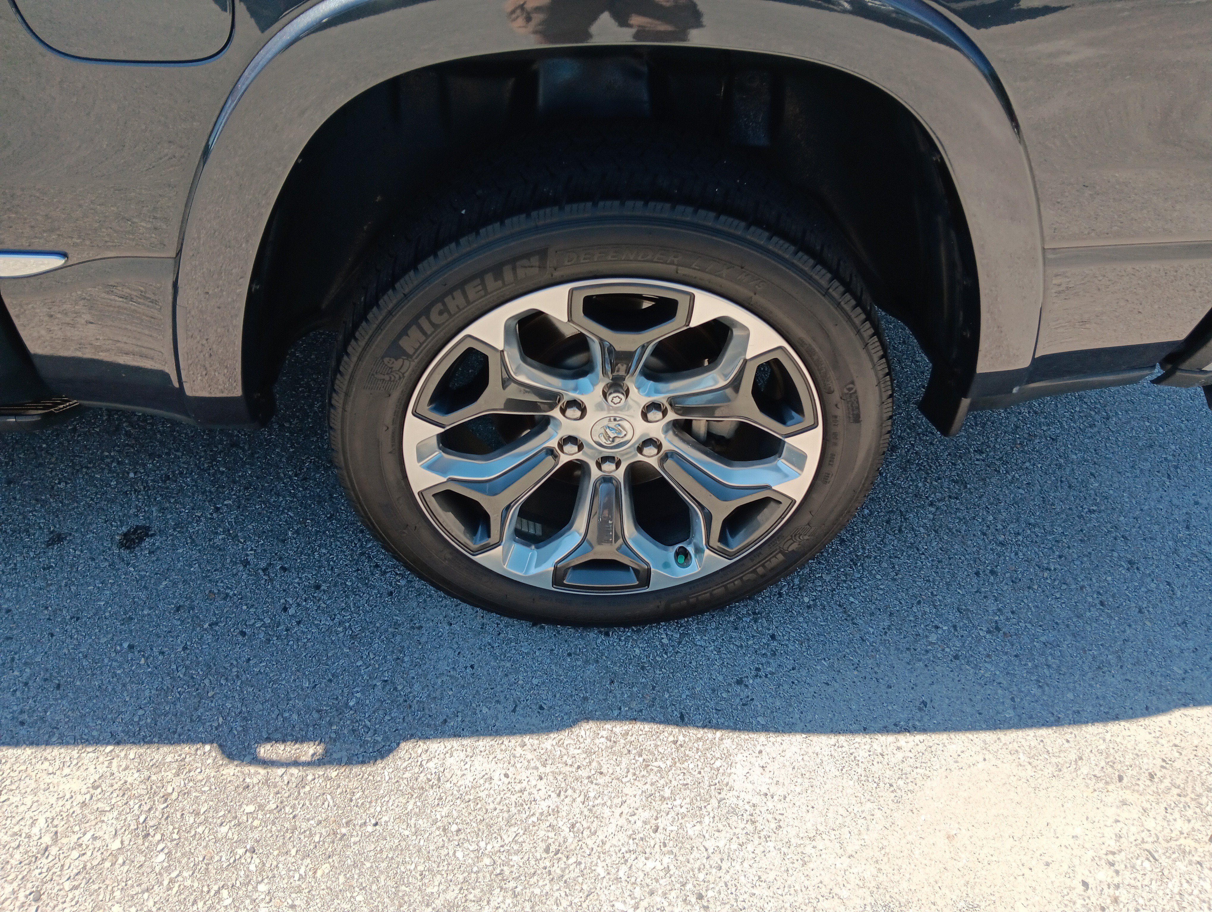Used 2020 RAM 1500 Limited AWD/4WD image 4