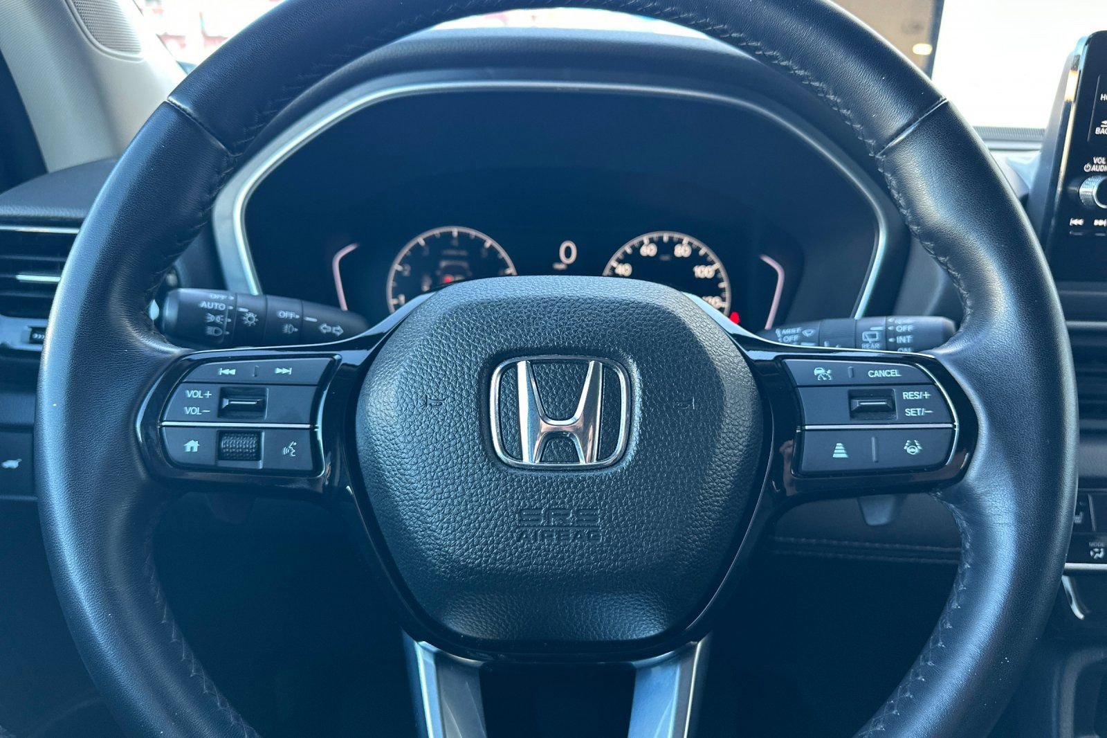 Used 2025 Honda Pilot EX-L image 28