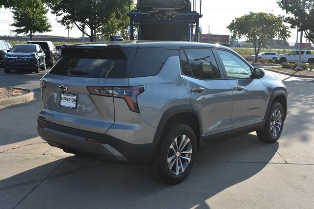 New 2027 Chevrolet Equinox LT w/ Safety and Technology Package FWD image 5