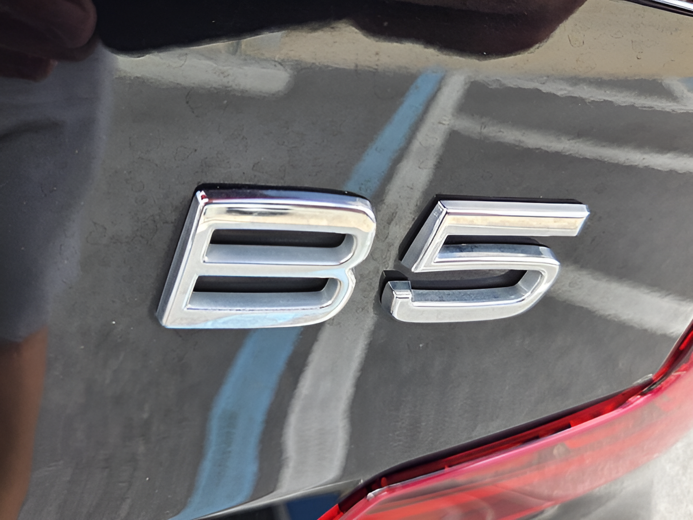 Used 2024 Volvo S60 B5 Plus FWD image 32