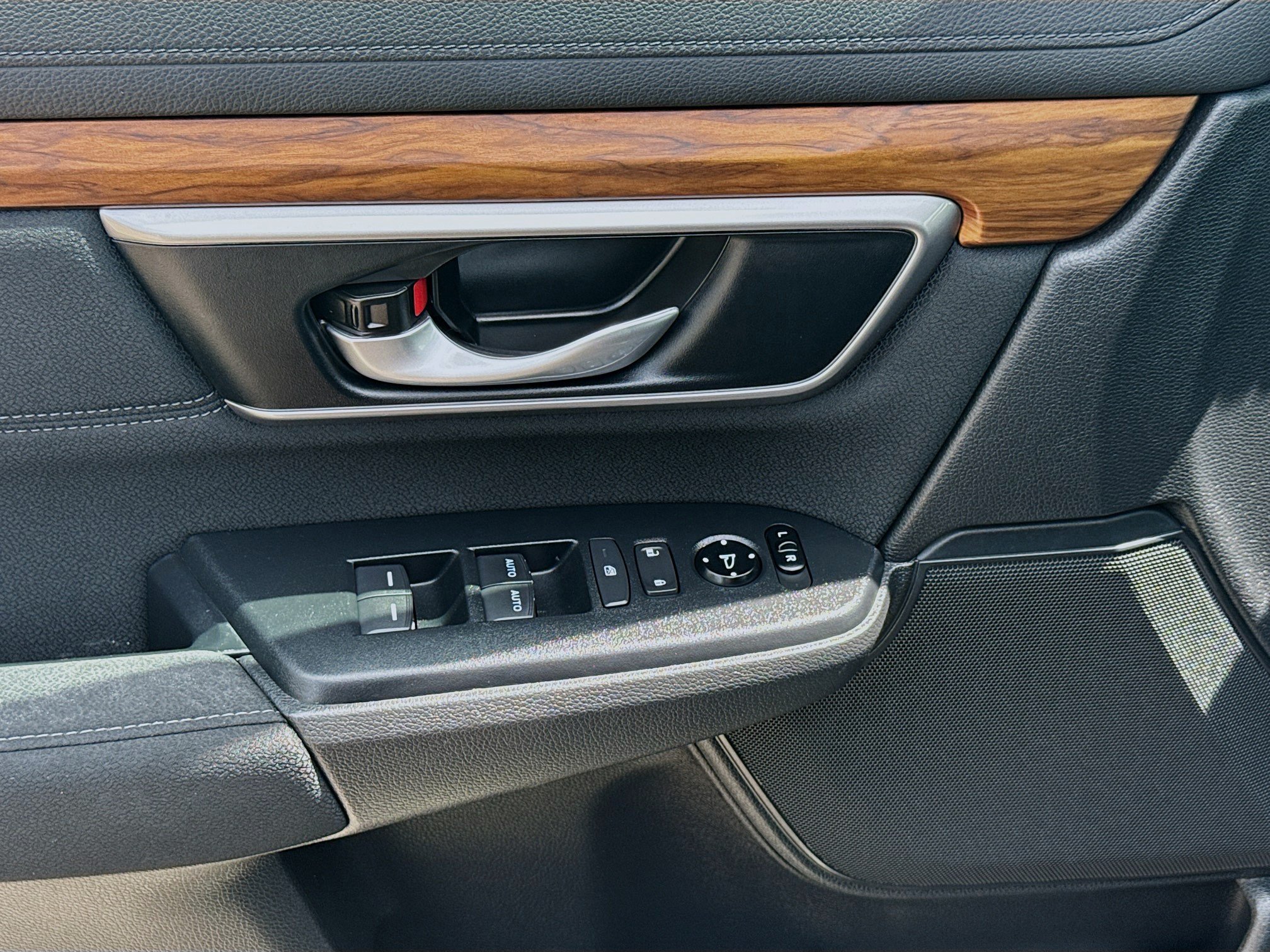 Certified 2022 Honda CR-V EX image 16