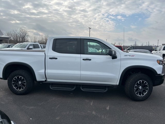 Used 2025 Chevrolet Silverado 1500 ZR2 image 8