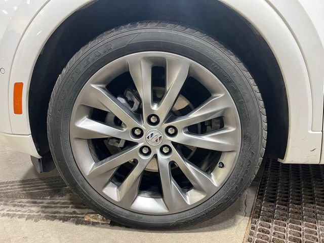 Used 2022 Buick Envision Avenir w/ Technology Package II AWD/4WD image 30